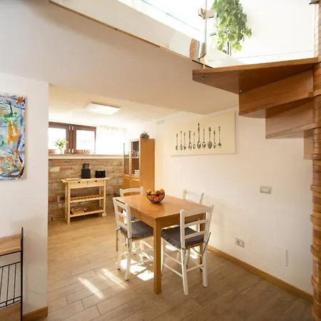 Apartman Rooftop Delight With Terrace